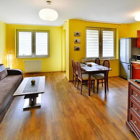 Convenient And Comfortable Apartment *
